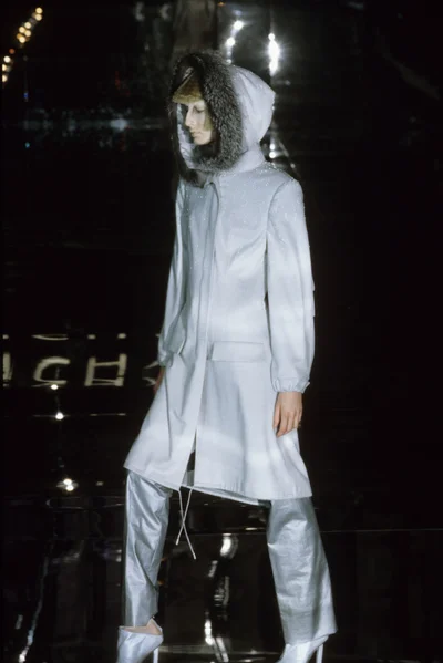 Look 9